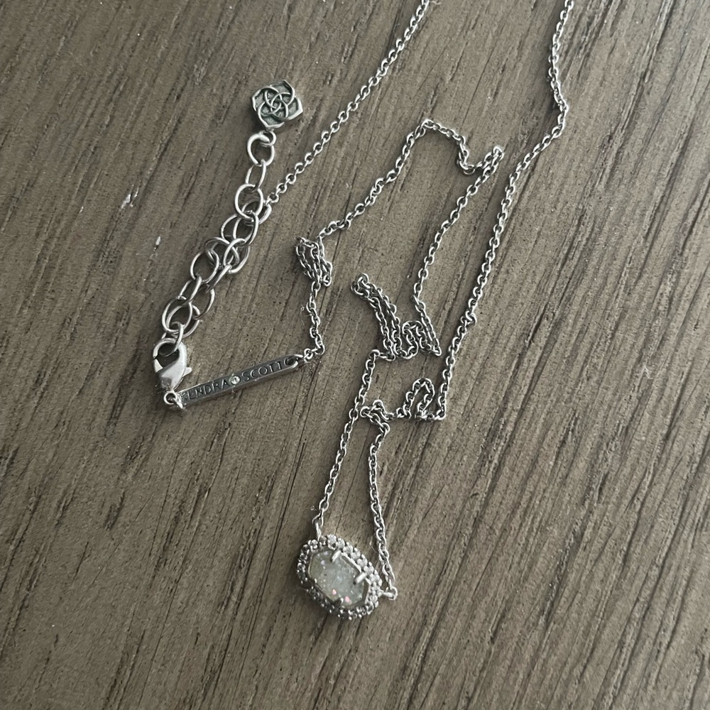 Kendra Scott drusy necklace